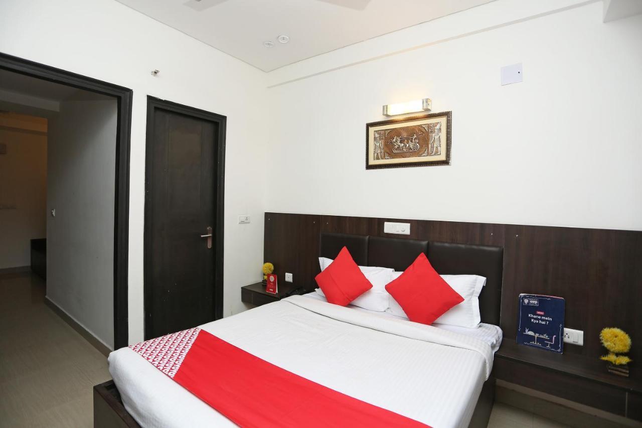 Oyo 23668 Hotel The Hridhaan Regency Rāi Dış mekan fotoğraf