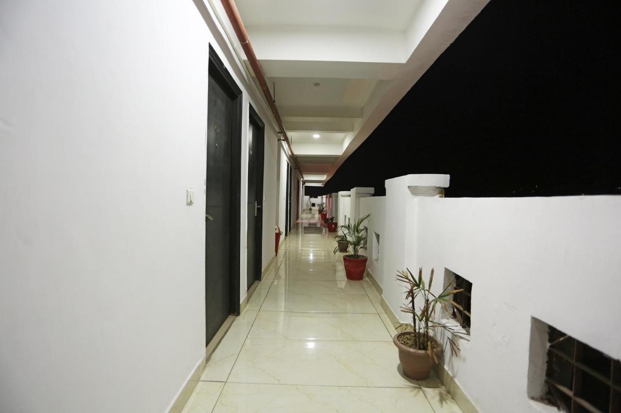 Oyo 23668 Hotel The Hridhaan Regency Rāi Dış mekan fotoğraf
